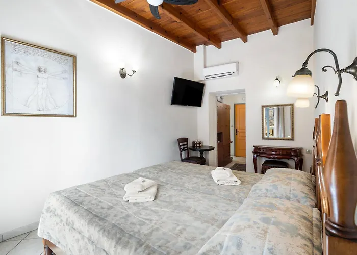 Belmondo Hotel